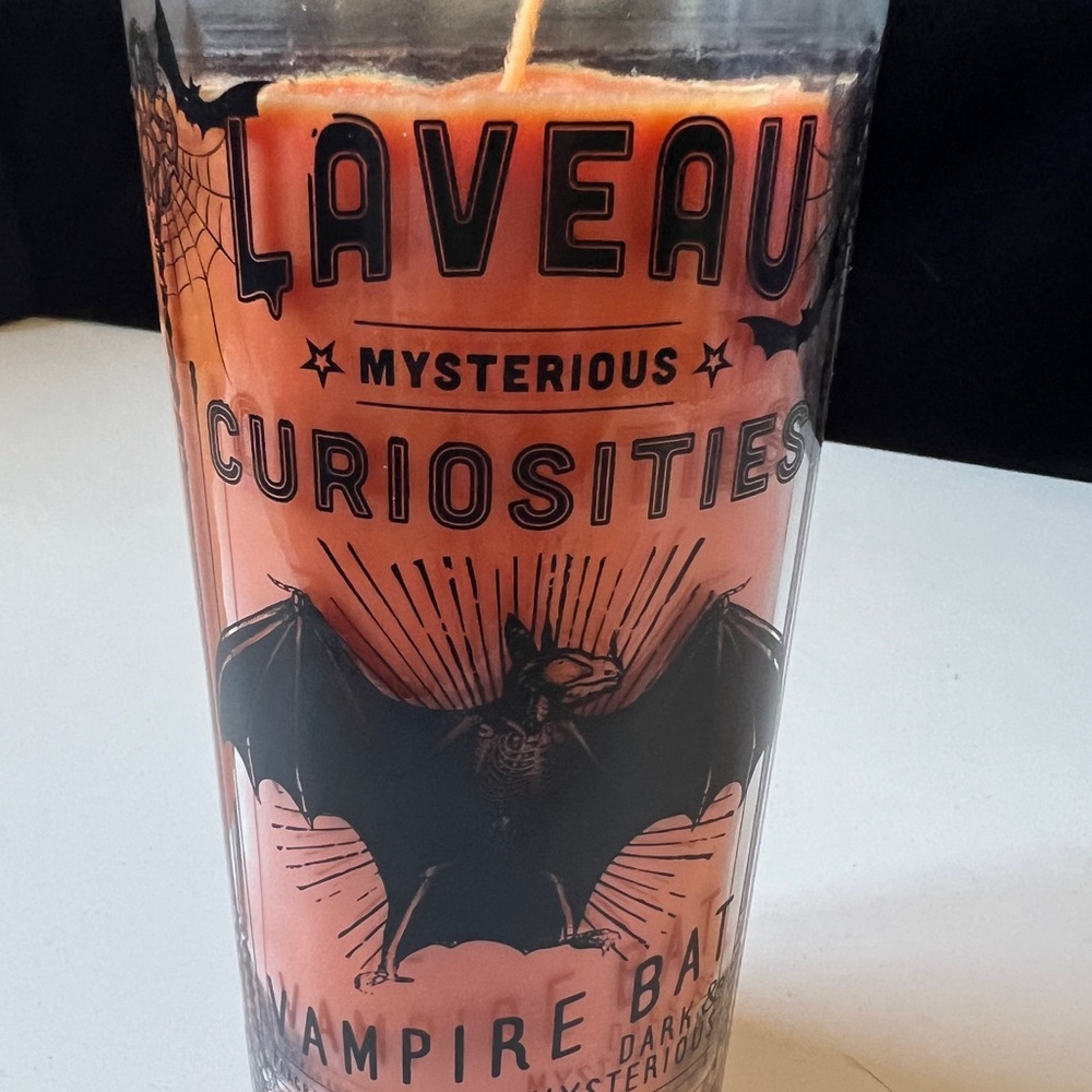 NEW Bloom & Prosper Laveau Pumpkin Scented Candle - Vampire Bat
